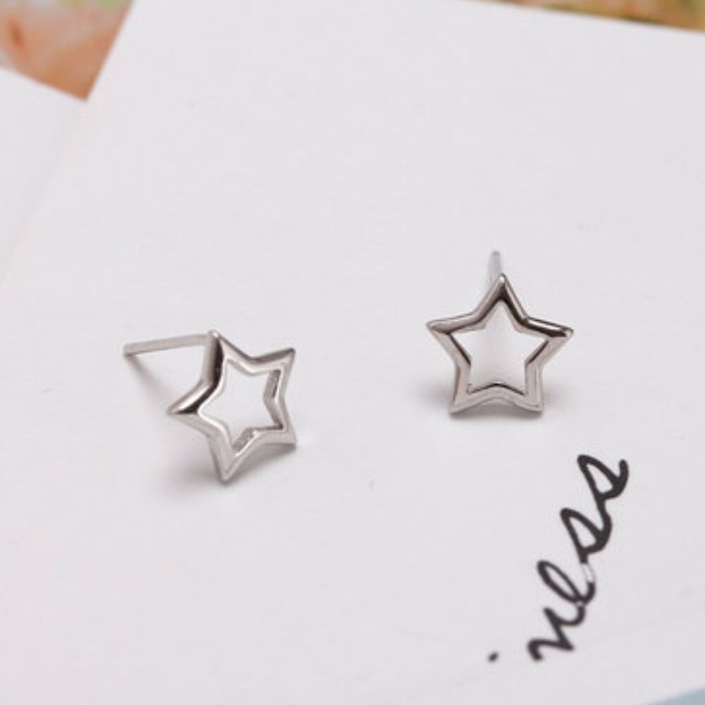 4/$25 Star Studs Earrings